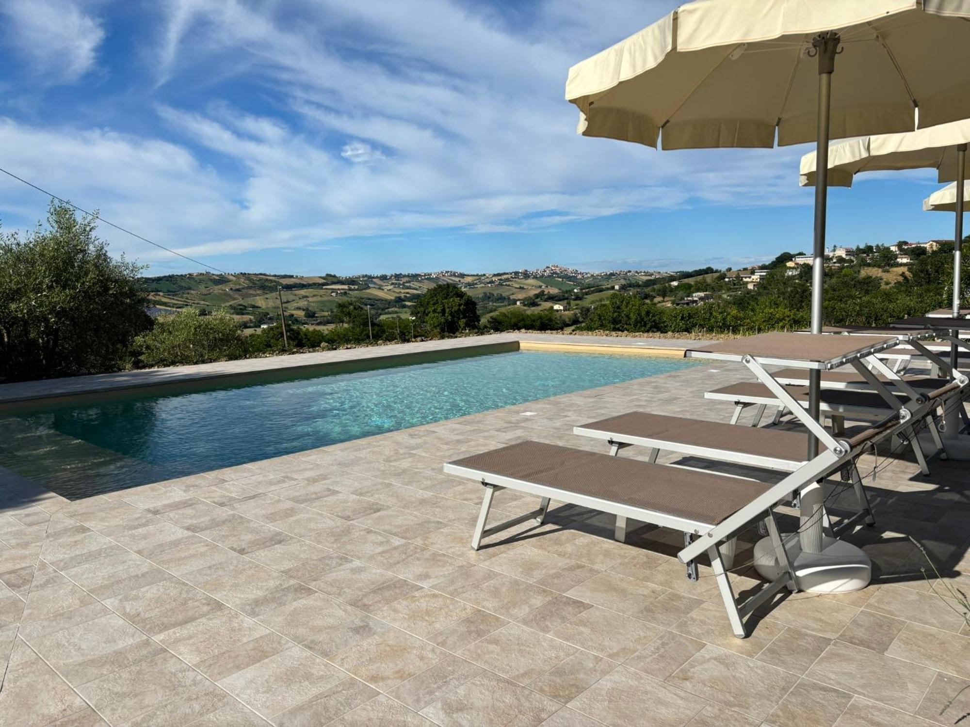 Gastronomic B&B Carlocarla Monte San Pietrangeli Εξωτερικό φωτογραφία